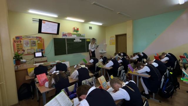 Склонение имен существительных. Закрепление смотреть онлайн