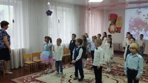 Песня про маму, первый класс