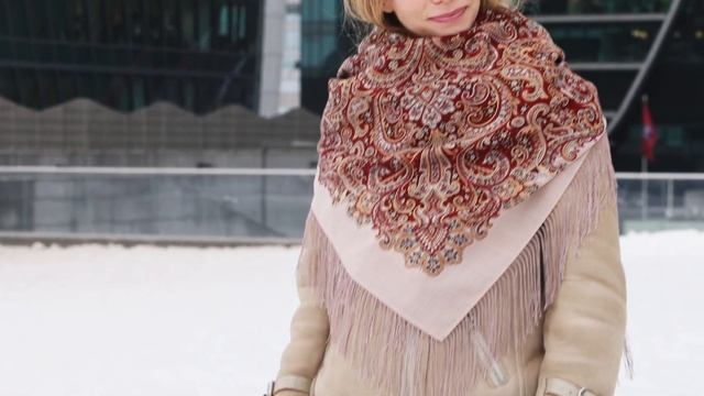 Платок шерстяной с шелковой бахромой "Нарядная", 1997-2, 12 смотреть онлайн