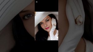 Крутится, вертится шар голубой.