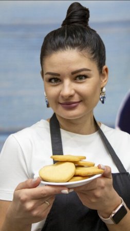 Как приготовить быстро вкусное печенье к чаю #этопросто #евгенияполевская #выпечка ￼