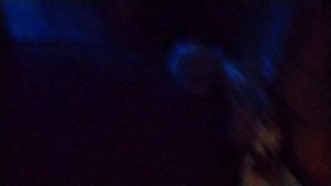 Момо на улице