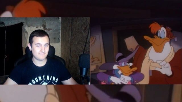 УЖАС ЛЕТЯЩИЙ НА КРЫЛЬЯХ НОЧИ 🦇 - Чёрный плащ 1 серия (р? смотреть онлайн