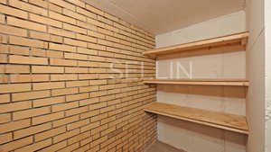 Обзор кладовых в мкр "Университет"