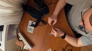 Тестирую самозатягивающиеся шнурки за пару баксов с Al