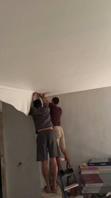 Натяжной потолок в зале, Стерлитамак «R-потолки» смотреть онлайн