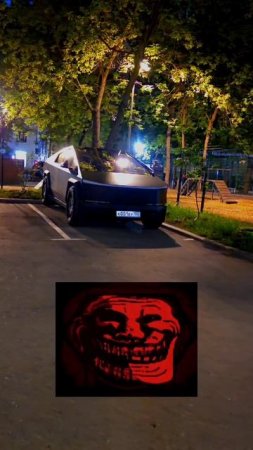 Tesla Cybertruck, Илона Маска