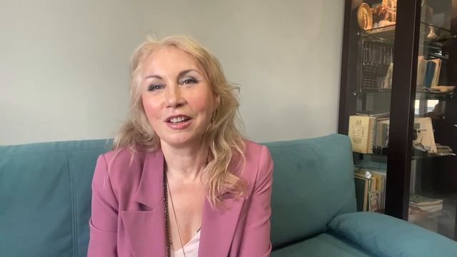 Смешная история👗 смотреть онлайн