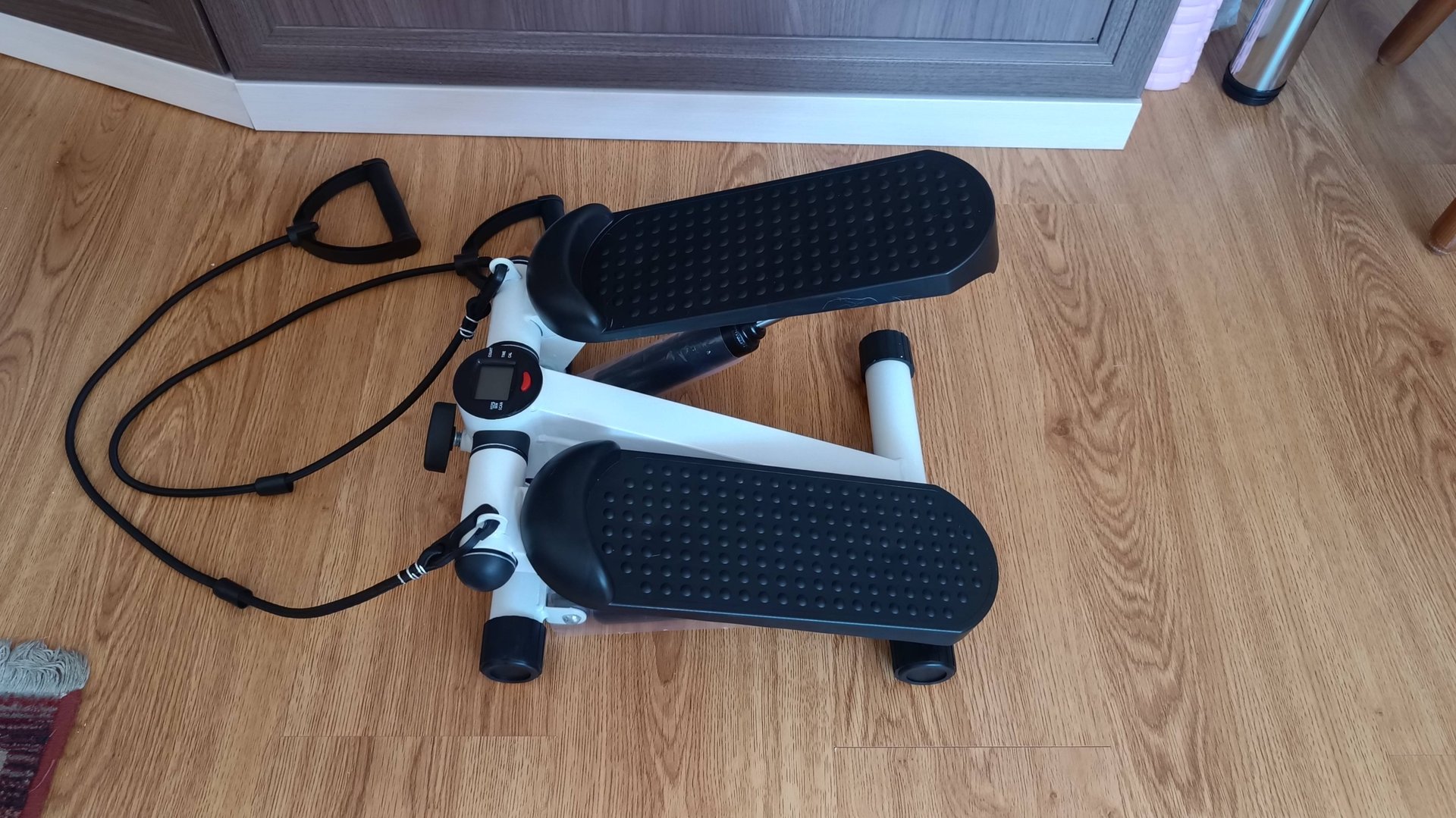 Удачные покупки с ВБ / ОБЗОР ТРЕНАЖЕРА "СТЕППЕР" С ЭСПАНДЕРАМИ / готовимся к лету! смотреть онлайн