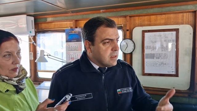 Кораб Св. Св. Кирил и Методий отплава към Антарктида смотреть онлайн