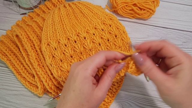 Узор которым вязала шапку.