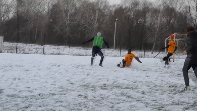 Хет-трик Сархиева Динара в матче ФК Спарта - Югранефтегазпроект. 10 тур чемпионата ФУЛЛ.