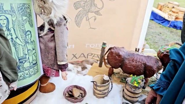 Иван Гоголев "Хара кыталык" геройдарынан выставка. Амм смотреть онлайн