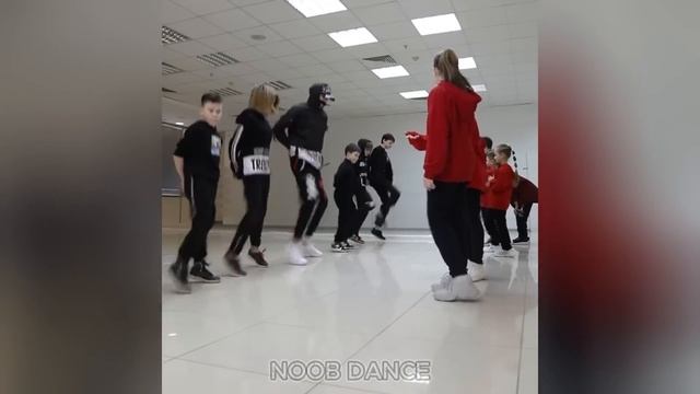 Симпа 2024 | Simpapa | Neon Mode | Tuzelity Shuffle Dance Music | Noob Dance #24 смотреть онлайн