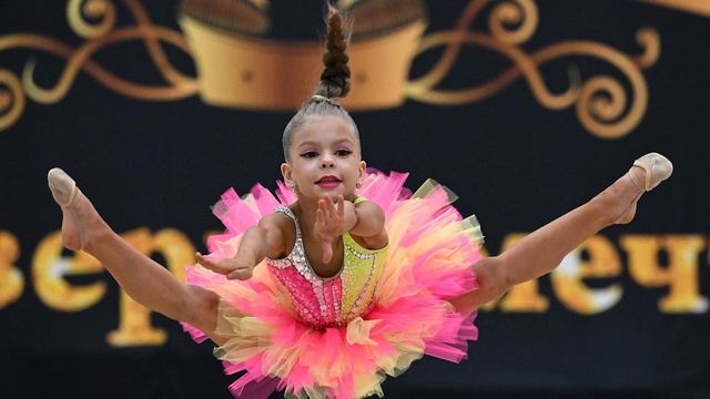 Музыка для художественной гимнастики  - Track 738  Kids United No