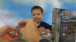 Мистер Макс • Mister Max - Светящийся конструктор Light Up Links делаем светящийся шар и очки