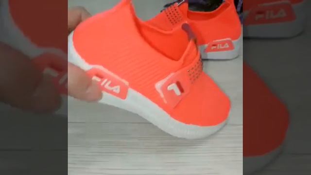 Детские летние стрейчевые кроссовки в ярком неоново кораловым цвете с 31 по 36р, моднатуфля смотреть онлайн