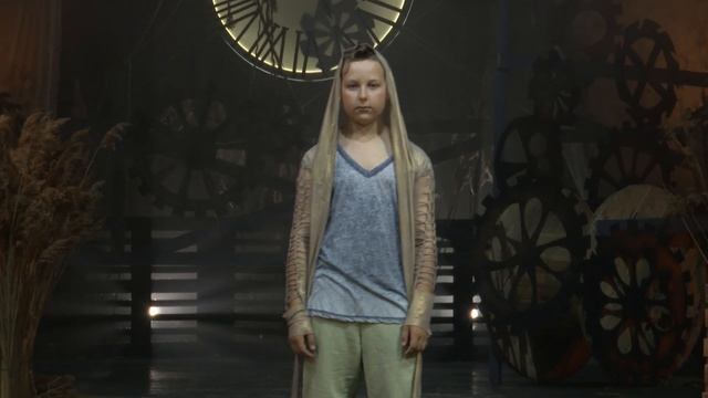 СВЕТЛАНА ГРИЛЕО бренд  A GLOSSIER. 7-ой сезон летней Magic Fashion