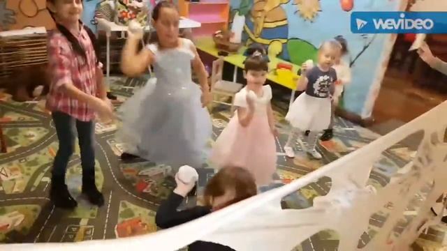 Анимация ( поющая принцесса) смотреть онлайн