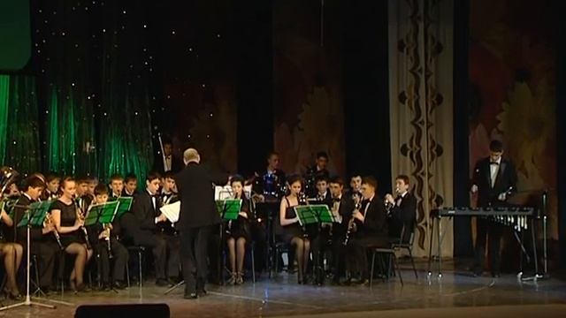 Оркестр РГИ им.Г.Альмухаметова УФИМСКИЕ ФАНФАРЫ смотреть онлайн