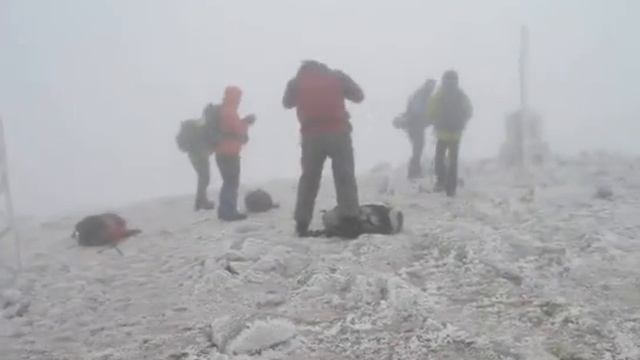 На връх Вежен смотреть онлайн