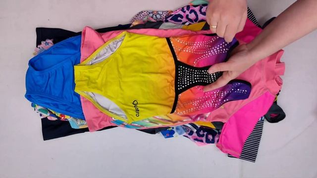 Детские Купальники микс CR. Лот 15277. 4,9кг. 60ед. смотреть онлайн