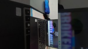 как научиться играть на компьютере и или идти просто в роблоксе 
ю