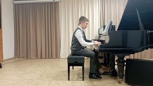 С.Шаминад "Танец шарфа", Ф.Кулау " Сонатина"F-dur, III часть.