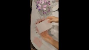 Букет из бабочек в шляпной коробке