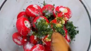 Избейте свою РЕДИСКУ - Так оригинально я еще не готовила! Битая маринованная редиска!