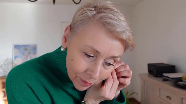 Куда Пропал Французский Шарм Базовый Осенний Гардеро? смотреть онлайн