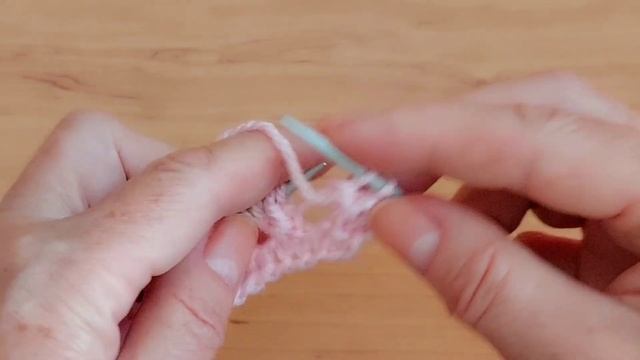 Красивый ажурный узор спицами для детской кофточки, т? смотреть онлайн