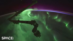 Северное сияние, вид из космоса