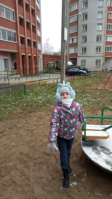 Снежки на первом снегу