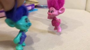 Тролли | Trolls | Розочка и Цветан поженились | Соня Андреевна Live