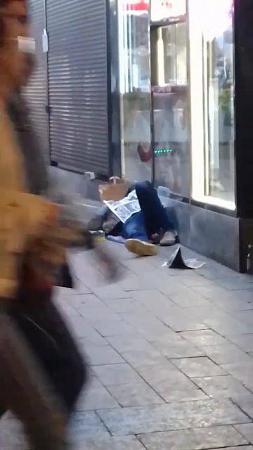 Не верь измам и лозунгам. Верь глазам своим