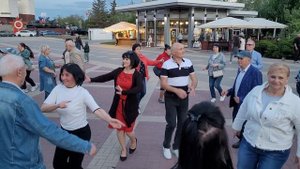 Танцуем... 16.05.25...