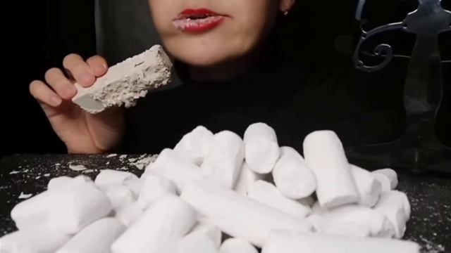 асмр Мел в пасте