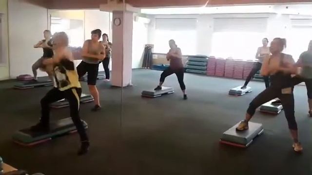 Идеальная фигура, Фитнес Лайф, Мариуполь / Fitness Life, Mariupol смотреть онлайн