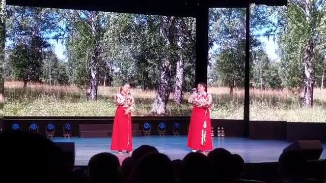 "Отчетный концерт- 2024" " Красный сарафан" Александра и В смотреть онлайн