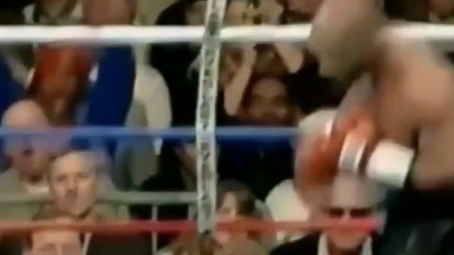 ПОБЕДА НОКАУТОМ МАЙКА ТАЙСОНА ПОСЛЕДНЯЯ В КАРЬЕРЕ.бол смотреть онлайн