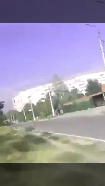 Мариуполь. Бой в городе, микрорайон "Восточный" 21 смотреть онлайн