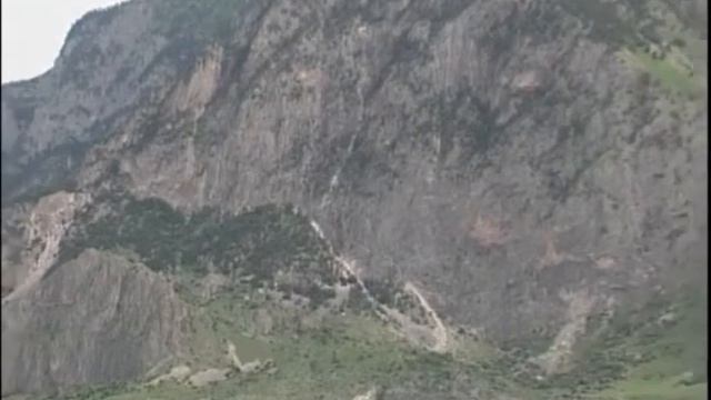 Фыдæлты уæзæгмæ. Алардыйы бæрæгбон Дагомы.