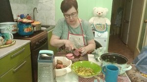 Такая вкусная Окрошка получилась.Ведь лук зелёный и укроп,уже свой есть. #окрошка