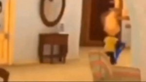 ура, каникулы, всем пока, но дружок говорит под гимн ссср ура