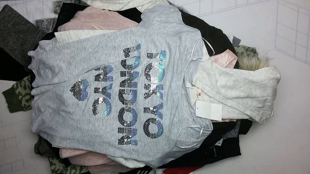 7228 H&M детский микс осень-зима сток 2 пак 6.2кг 21.9€/кг 44шт смотреть онлайн