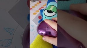 снимаю, как сера СПРУНКА пошла в школу.