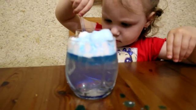 Опыт с пеной для бритья (дождь) смотреть онлайн