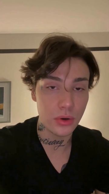 Xolidayboy поздравляет смотреть онлайн