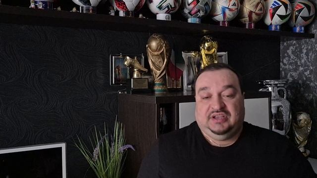 Футболные мячи , коллекция - эволюция футбольных мячей смотреть онлайн